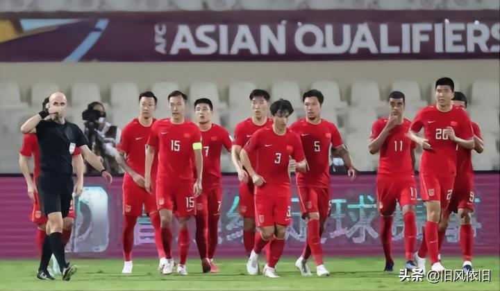 春晚赵本山宋丹丹说中国足球,中国足球被吐槽的几个画面