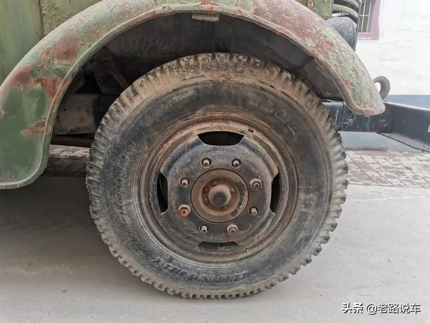 路边的经典——曾印在人民币上的吉斯150