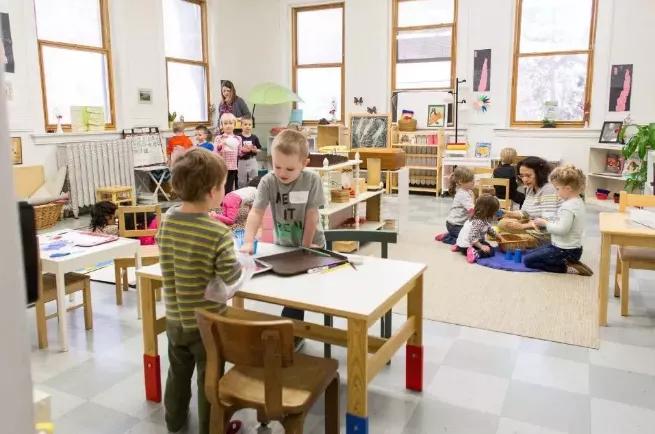 蒙特梭利教育与瑞吉欧的比较,蒙特梭利与瑞吉欧环境设计的异同