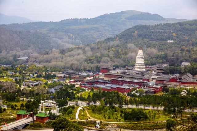 山西佛教圣地五台山珠光塔,山西省五台山四大佛教胜地之首