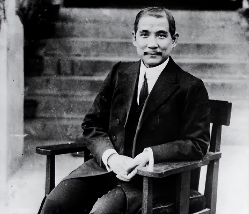 卢慕贞：孙中山发妻，与夫体面离婚后定居澳门，夫死写文悼念