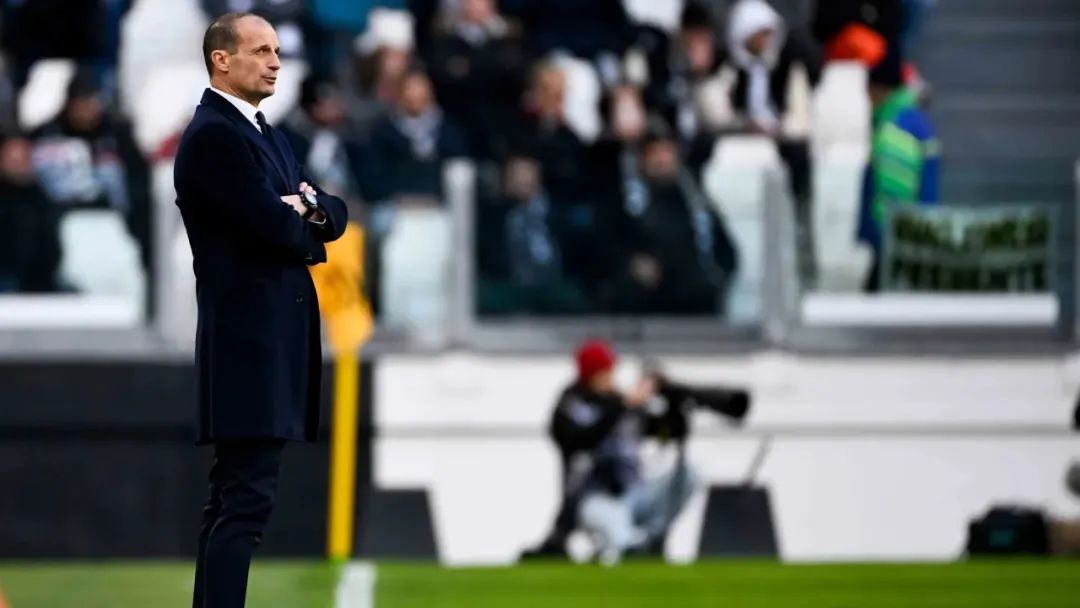 意甲尤文1-5惨败那不勒斯,尤文2-0蒙扎止六连平