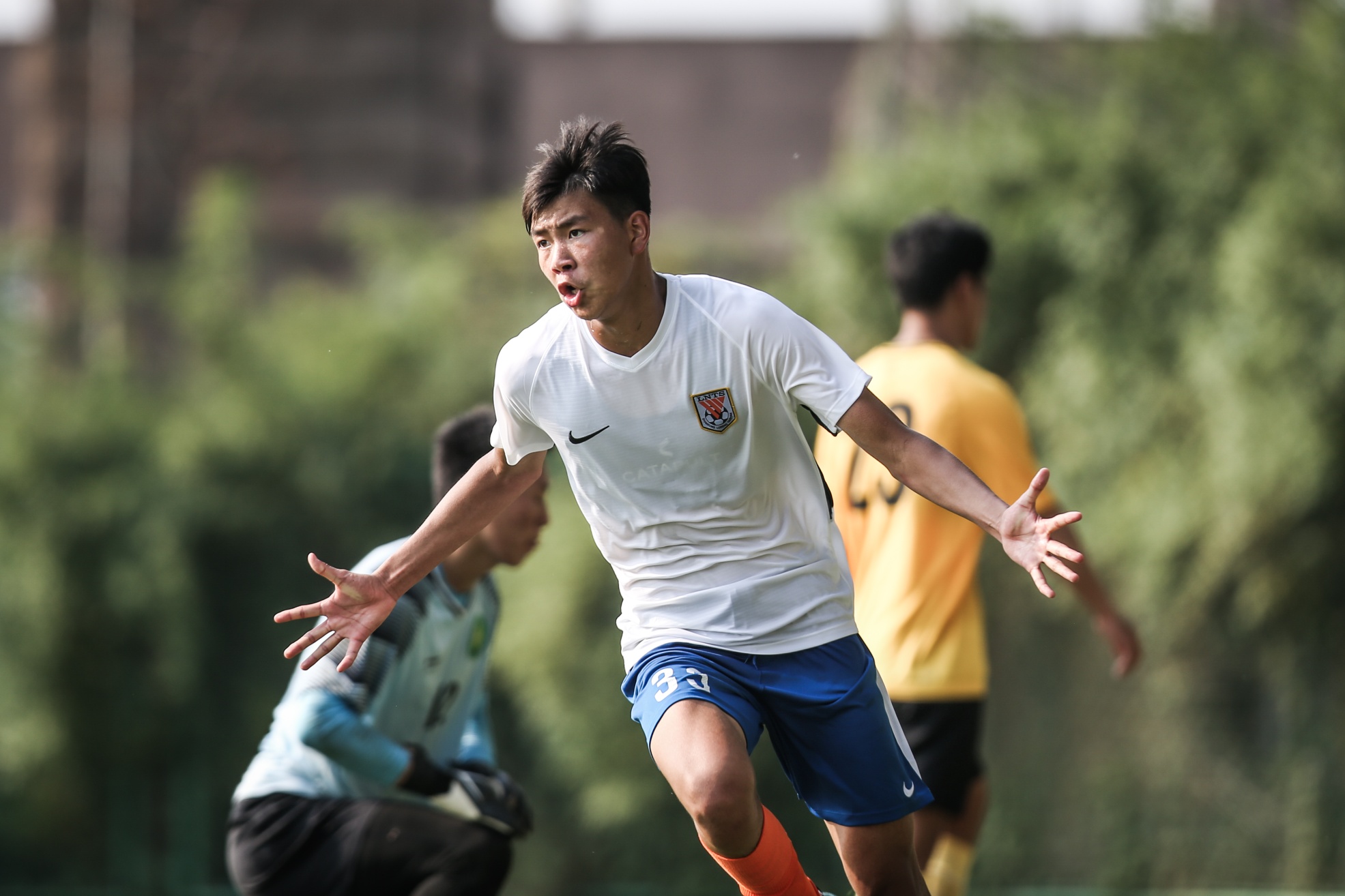 山东泰山足球俱乐部青训,山东泰山足球队第三次勇夺双冠王