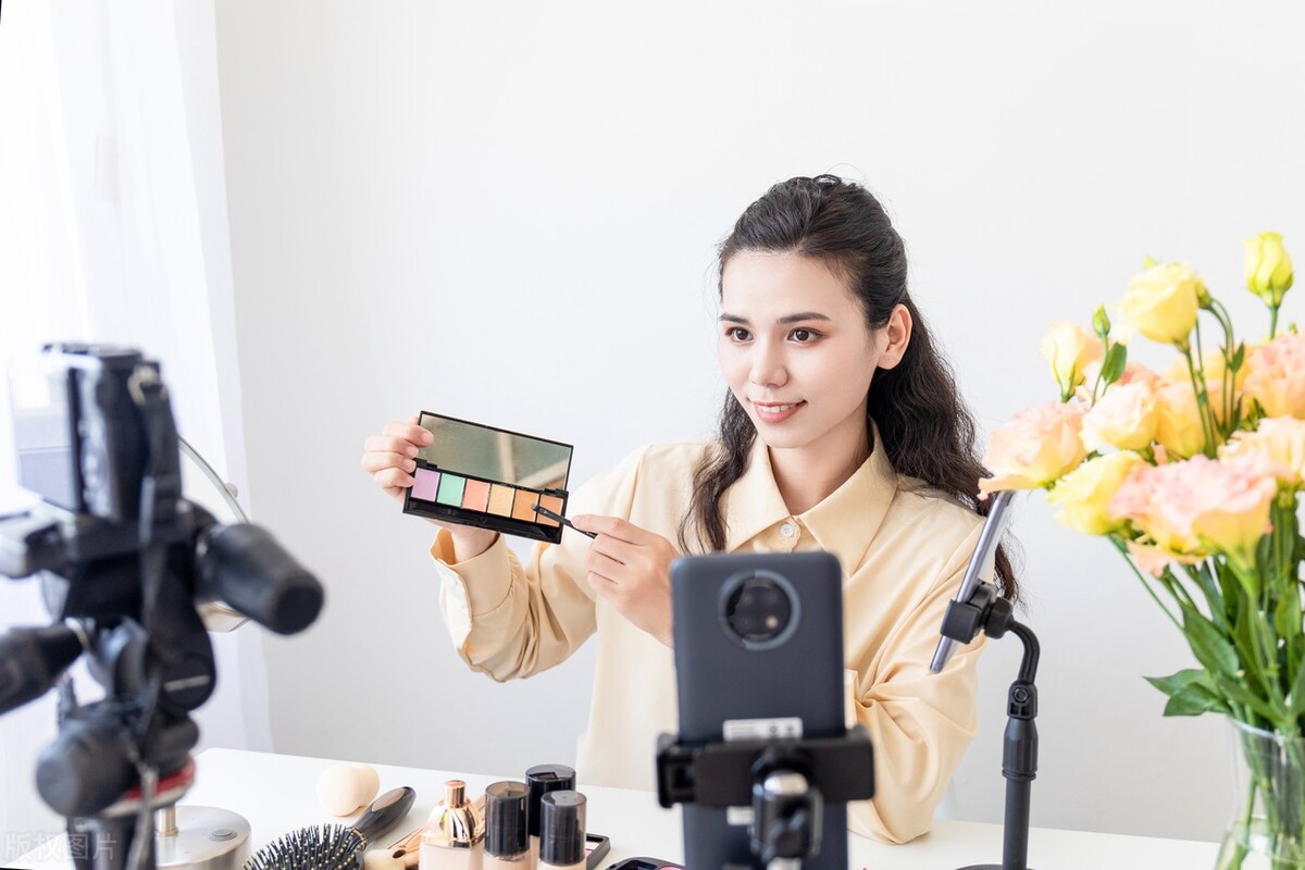 直播带货只是昙花一现，中国真正的赚钱机会出现，比房地产还暴利