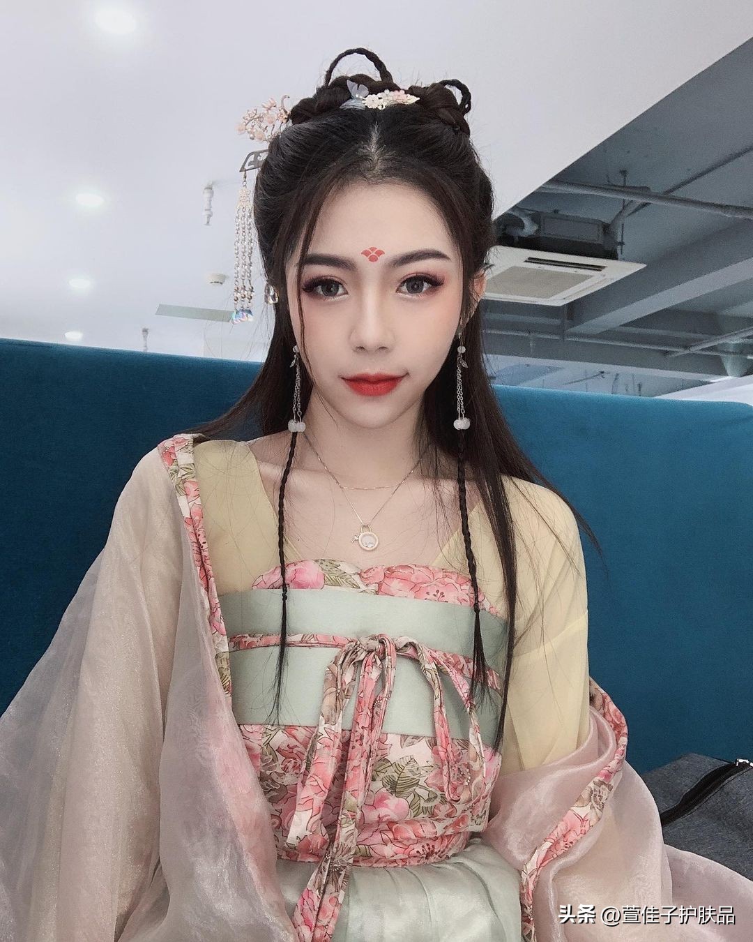 白嫩美肌与好身材看一眼就爱上,1