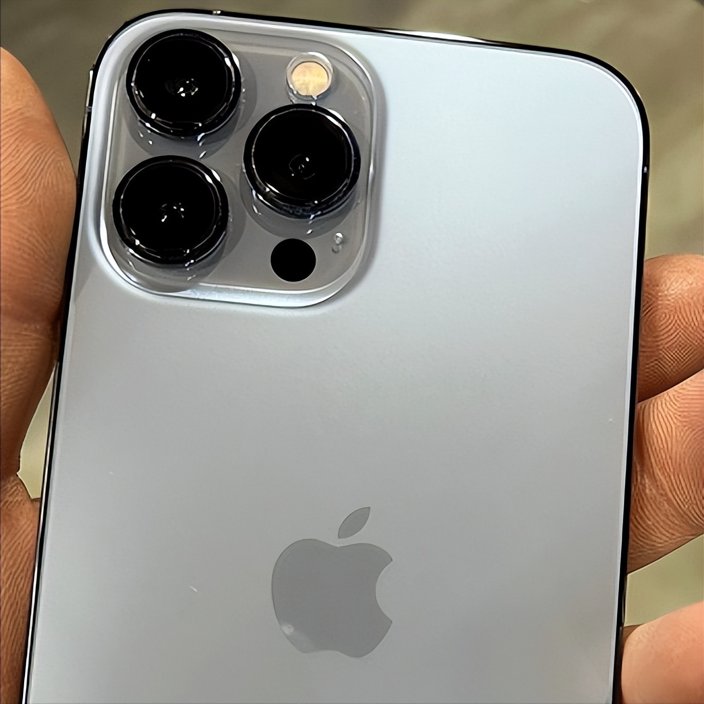 苹果12promax和13promax买哪个好,iphone13promax128g够用吗