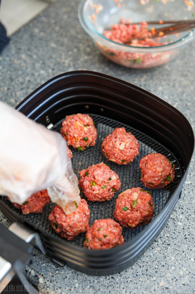 空气炸锅食品超过100度致癌,空气炸锅和油炸食品哪个更致癌