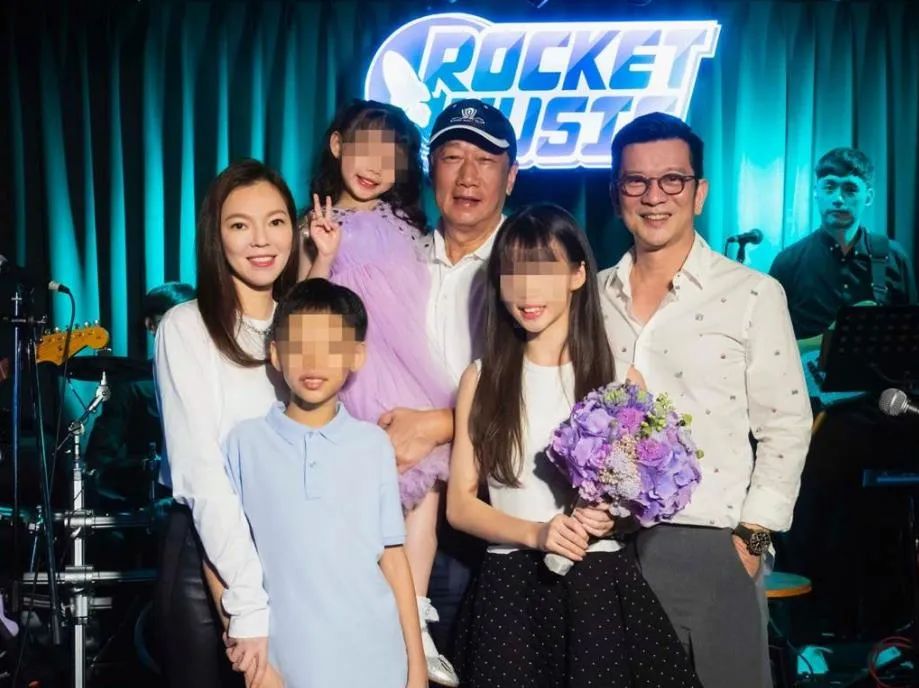 实体药妆店怎么盈利,药妆店利润