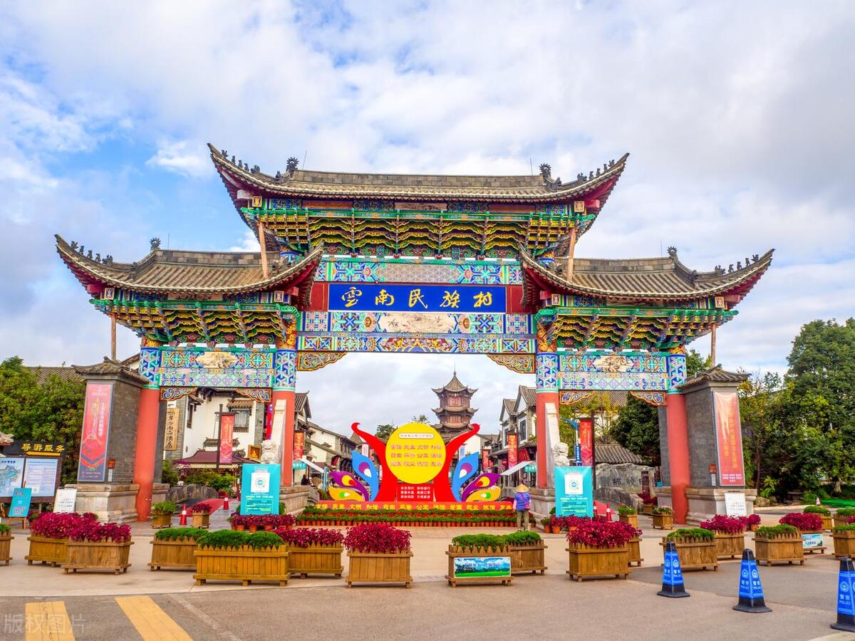 昆明周边有哪些好玩的旅游景点,昆明周边游玩景点推荐2天1晚冬天