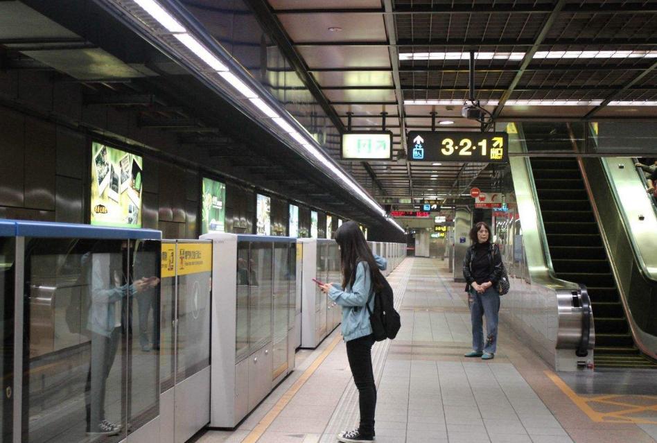 手机被隔空转账,手机上出现无缘无故被转账的消息