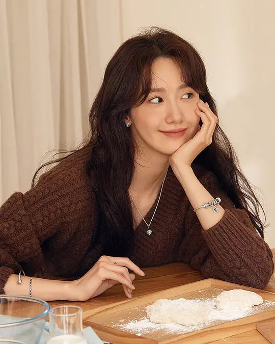 她是“虎扑女神”唯一的外国人，不要爱情只为事业，31岁少女爆棚