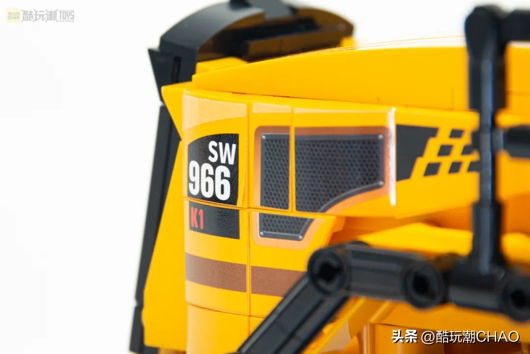 森宝积木三一重工系列拼搭视频,森宝积木三一重工吊车拼装视频