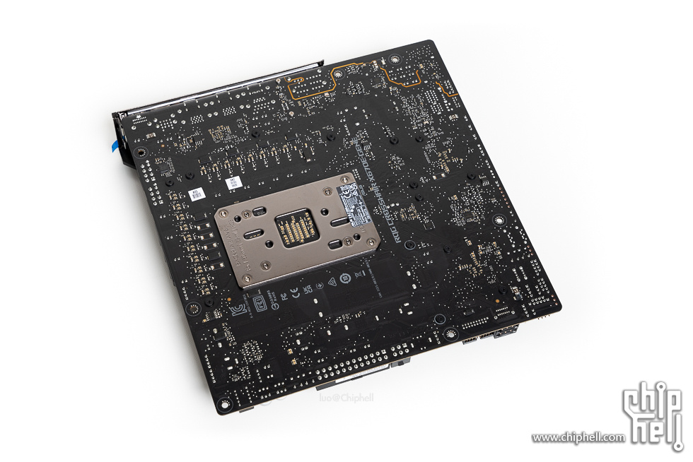 华硕tufgaminggt502弹药库白色,华硕gt502机箱黑橙搭配