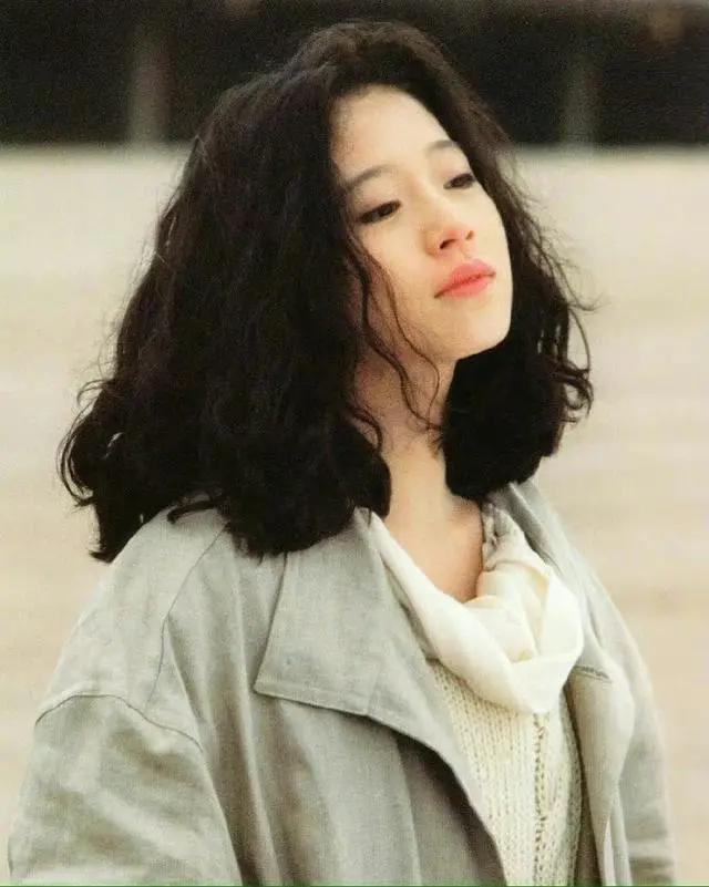 中森明菜最后的下场,中森明菜遇到的渣男是谁