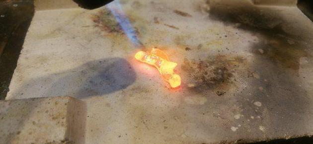 小黄金辨别真假黄金,怎样用简单的方法判断黄金的真假