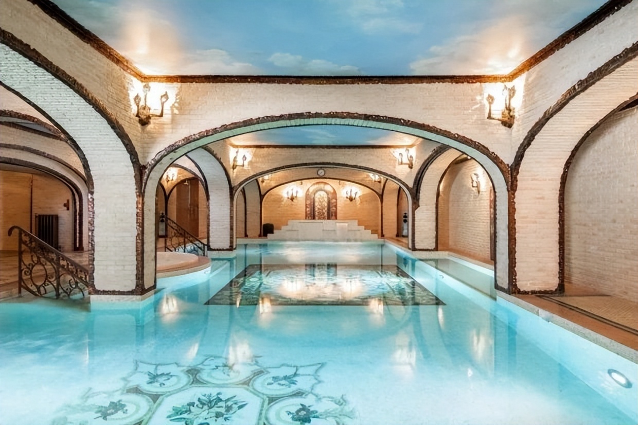 梅西回归迎接两次挑战,梅西为缺席训练道歉原视频