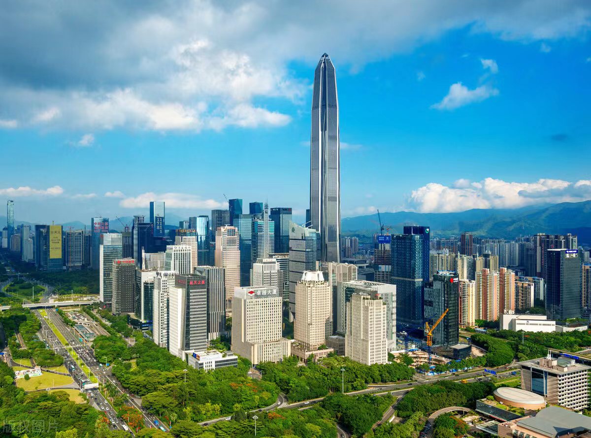 相亲女生暗示自己用钱,相亲女生告诉你她的收入