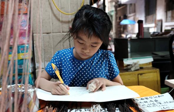 过华清宫一骑红尘妃子笑的骑读音,一骑红尘妃子笑正确读音