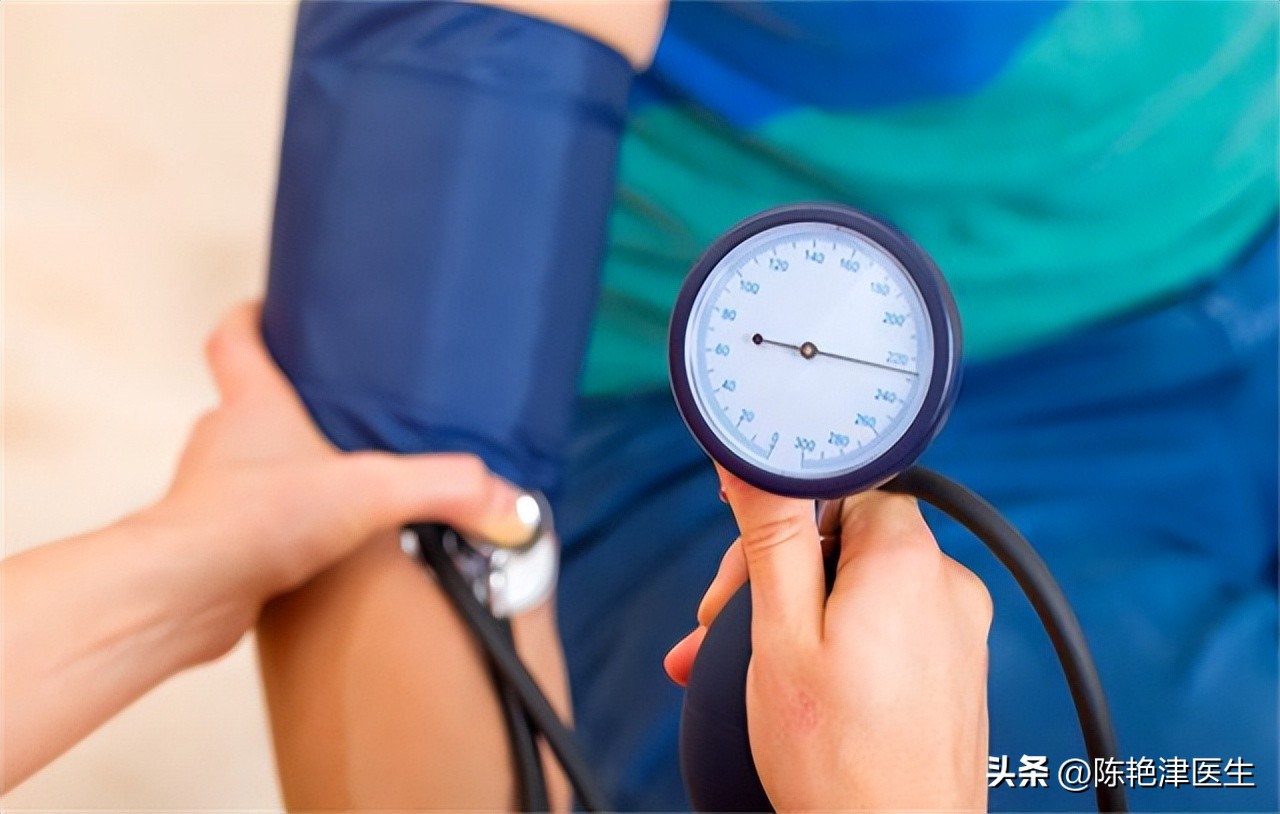 血脂高多少需要吃降脂药,血脂多高需要服用降脂药