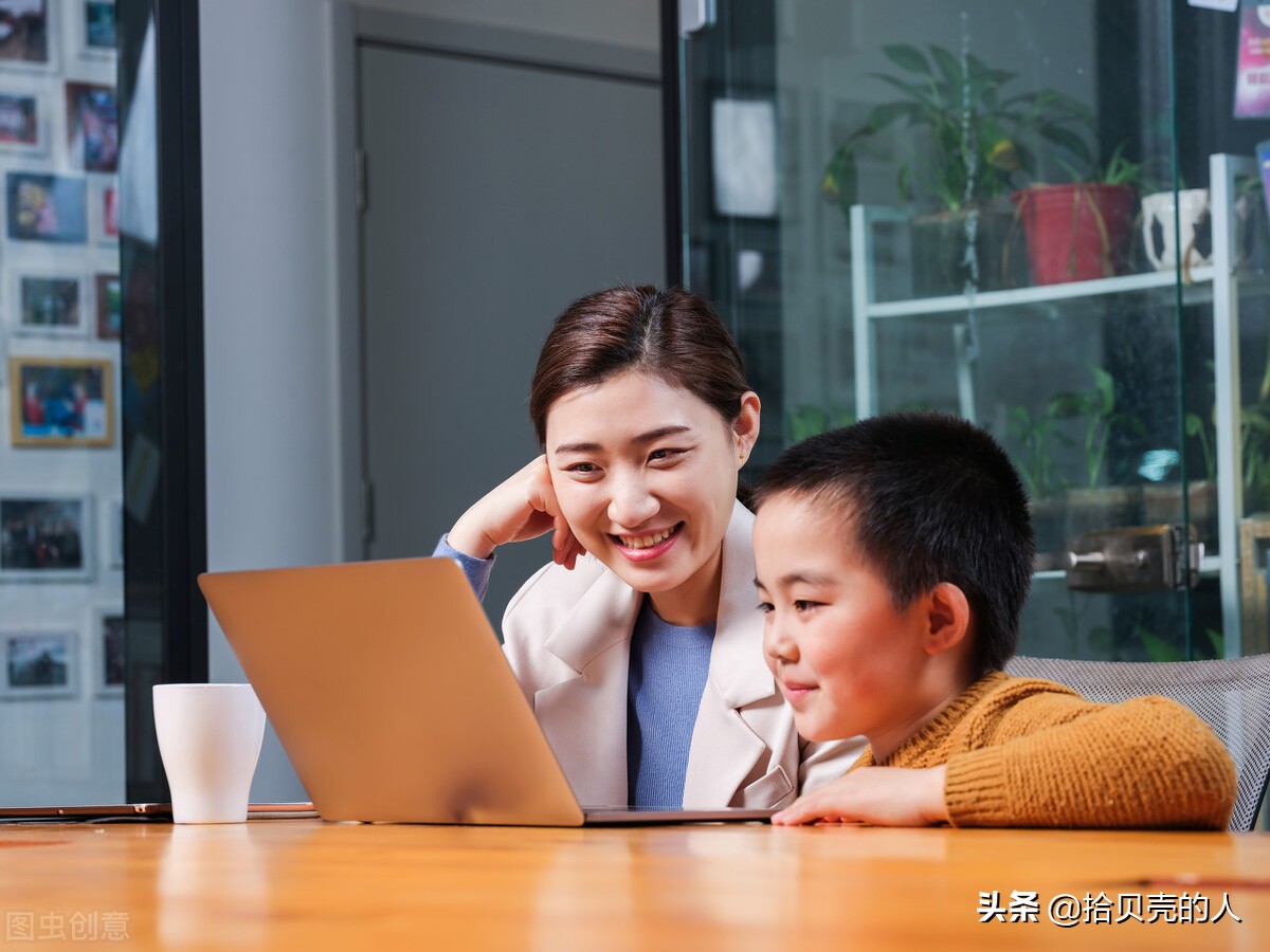 我是个*子骗**，这么多年，我骗了儿子很多次