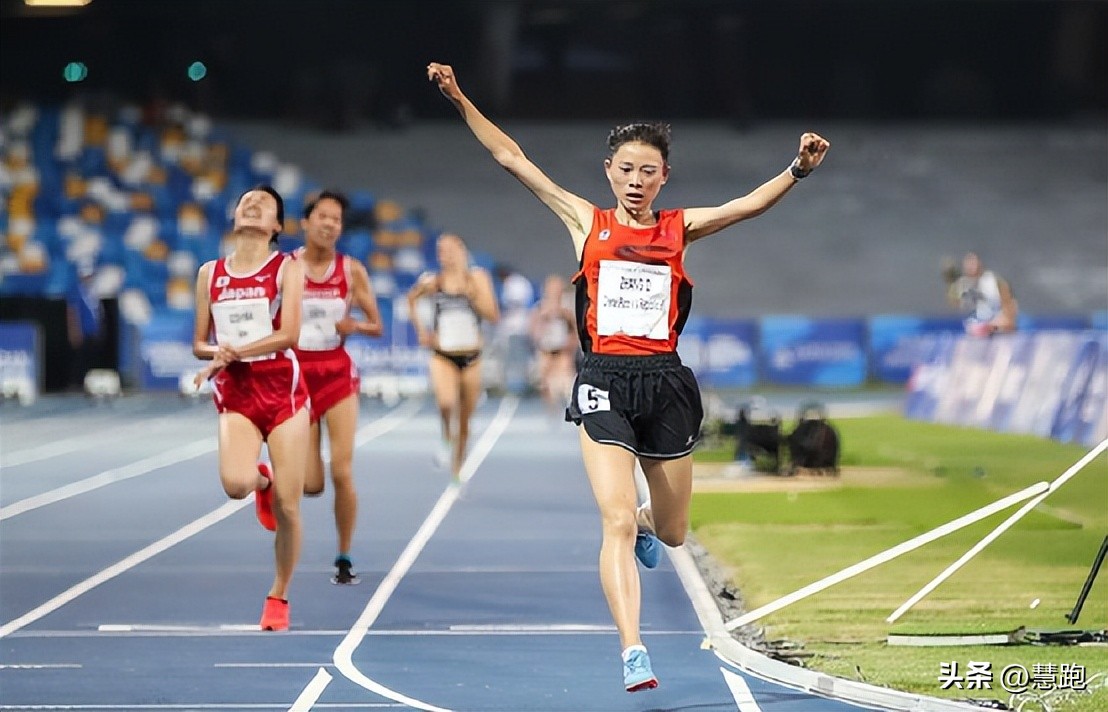 女子万米冠军张德顺全程视频,张德顺女子10000米世界纪录