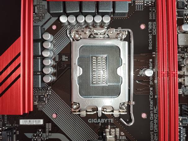 技嘉b760魔鹰板和魔鹰wifi区别,主板一线