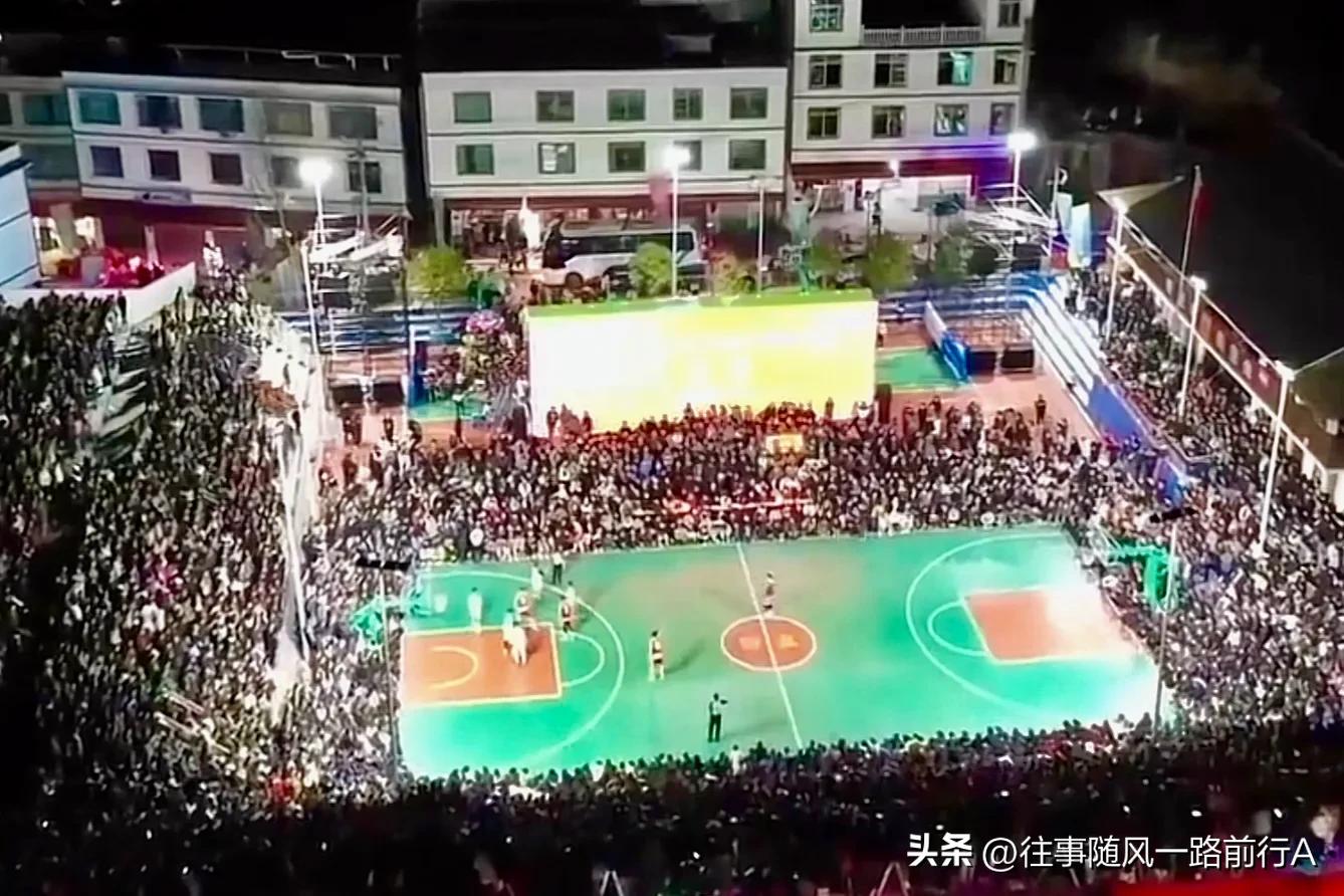 白岩松：火爆的“村BA”千万不能搞成变味的“村人民币（B）A”