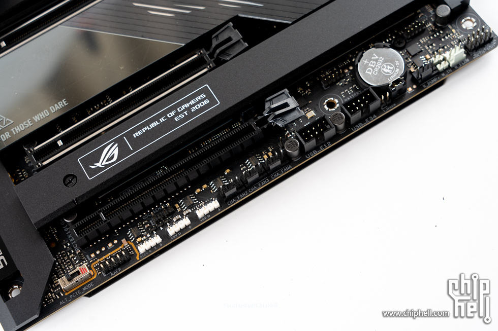 rogz790hero和普通z790,rogz790hero和z790h有什么区别