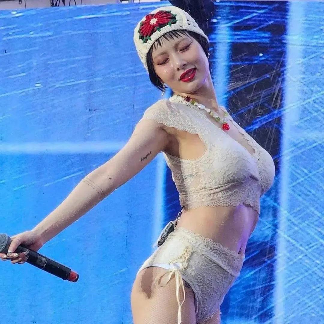 韩国女明星所有颜色露脐装,韩国女明星的露脐装