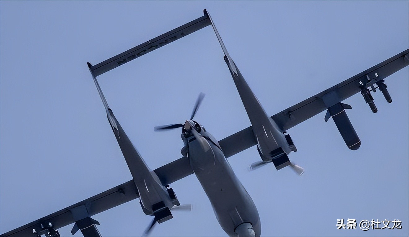 解放军再次对岛内出手了，无人机实弹绕台飞行，随时准备“斩首”