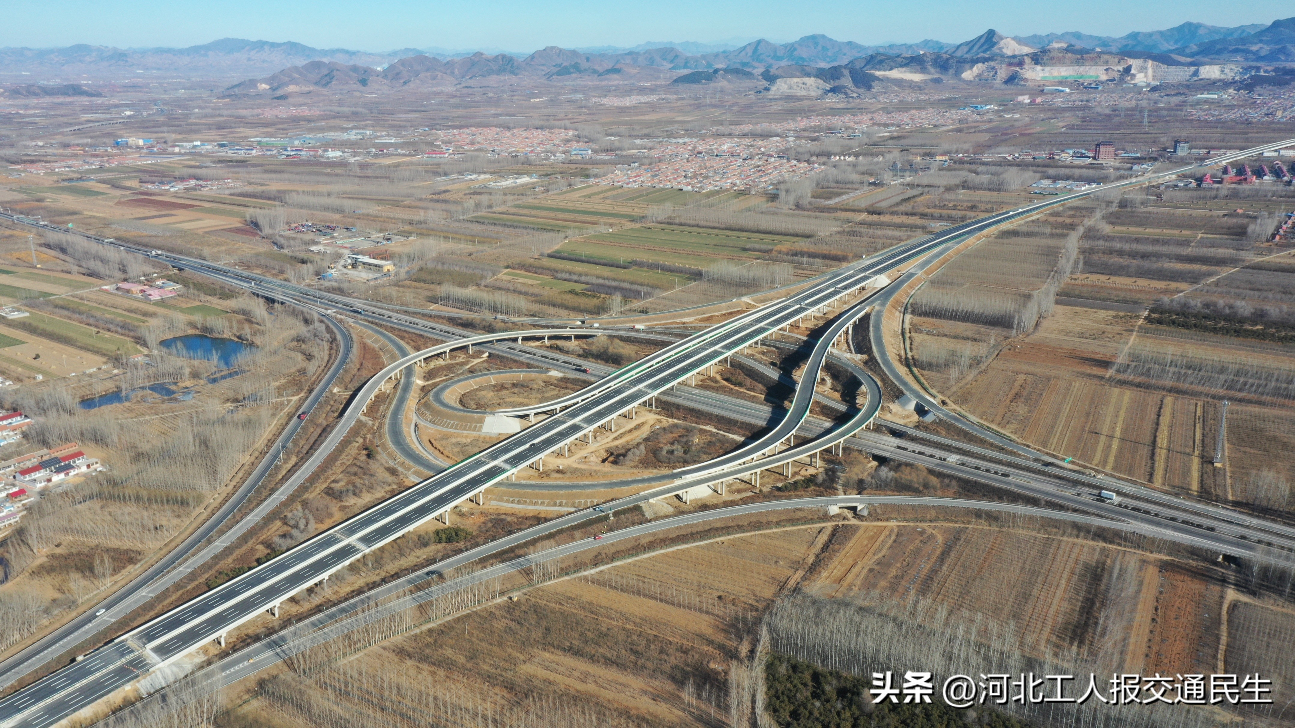 问鼎燕山何惧难|看这条高速公路如何决战决胜保通车