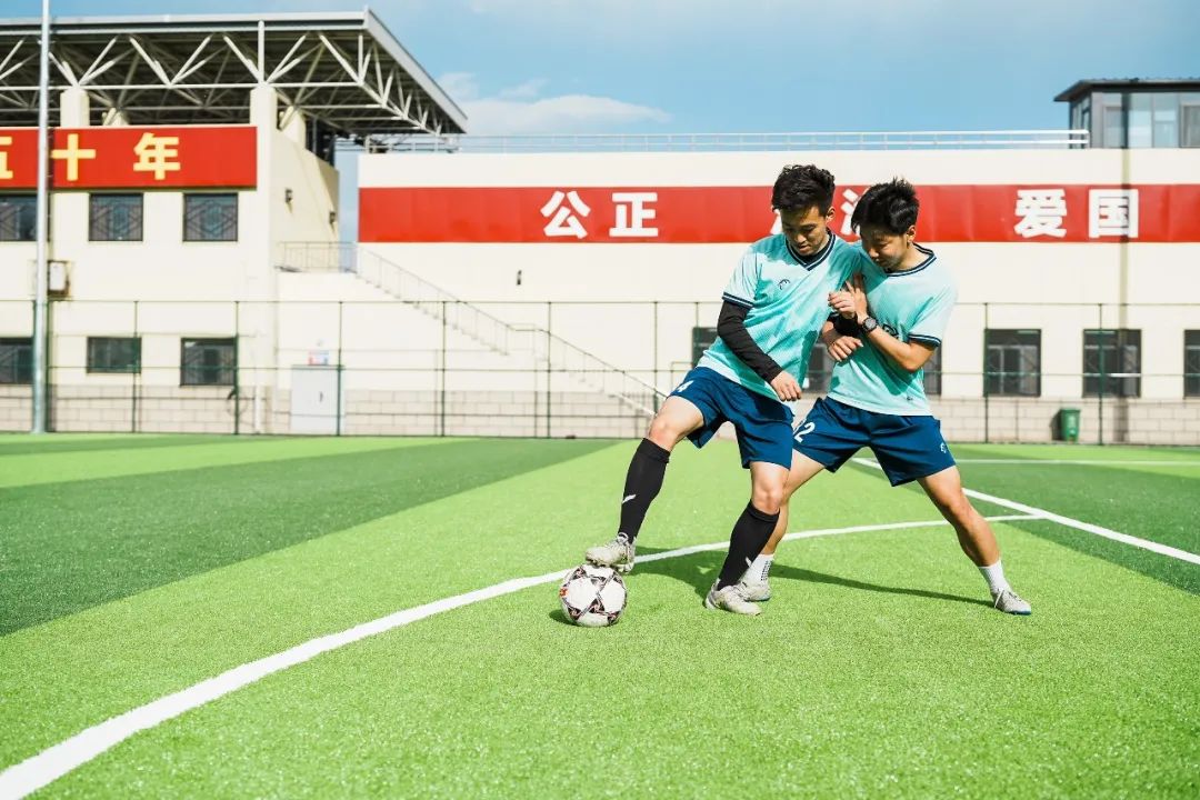 足球场改造扩建,最新足球场开放