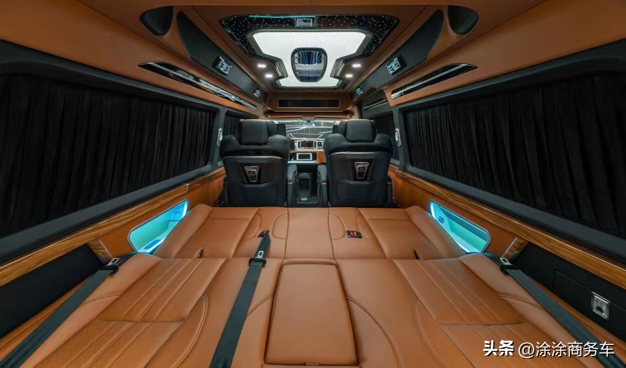 最新丰田海狮7座改装,丰田海狮9座豪华改装过程