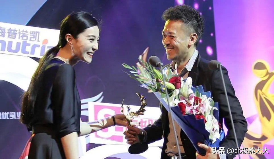 徐静蕾情史大揭秘,徐静蕾情史全揭秘