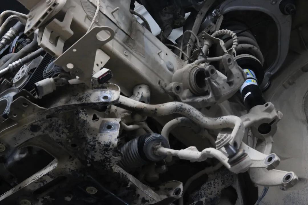 宝马x5翻新全过程,宝马x5老车翻新重庆渝北