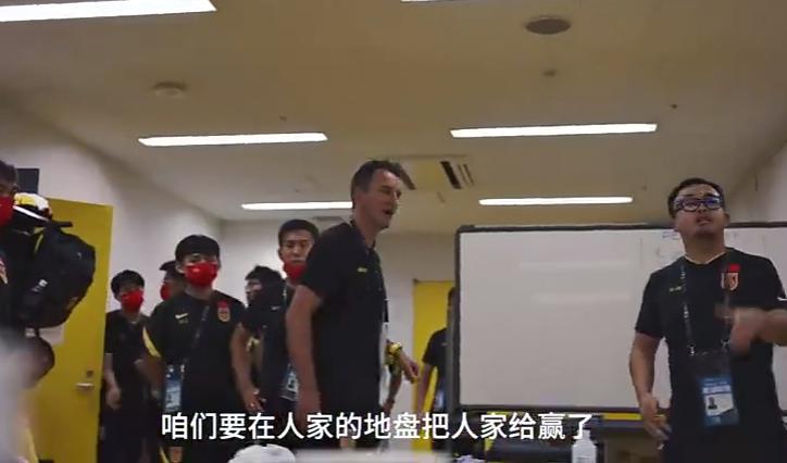 扬科维奇超燃喊话原视频,扬科维奇发言让球迷感动