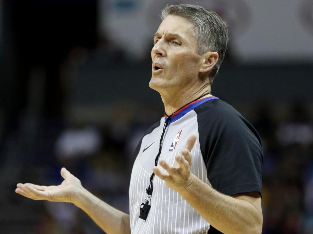 nba肖华大发雷霆,肖华nba发言