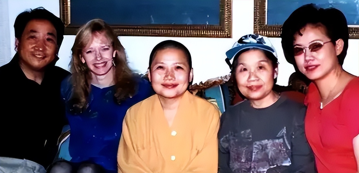 歌手李娜出家后近况怎样,歌手李娜为什么要出家