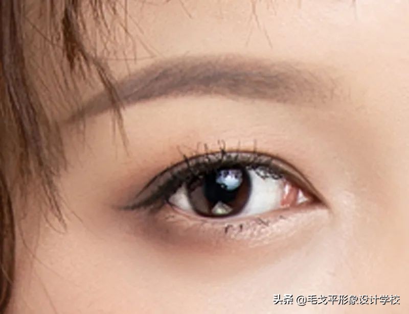 日常化妆技巧教程全脸,不同脸型的化妆技巧全在这