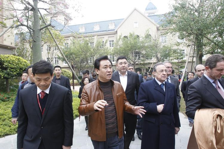 许家印的2.57亿负债会怎么处理,恒大许家印承担社会责任视频