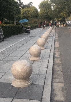 在老公车里发现东西,老公车里发现口红印怎么办