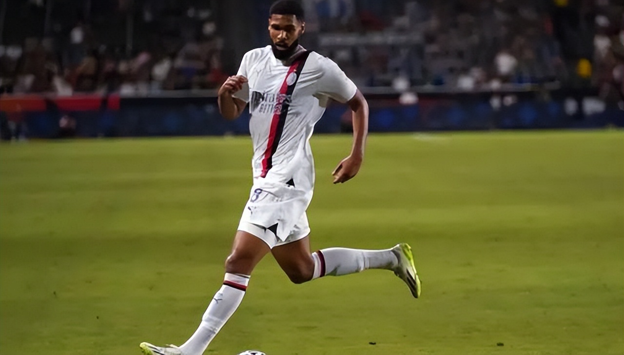 意甲最佳球员奥斯梅恩,奥斯梅恩赛季十佳球