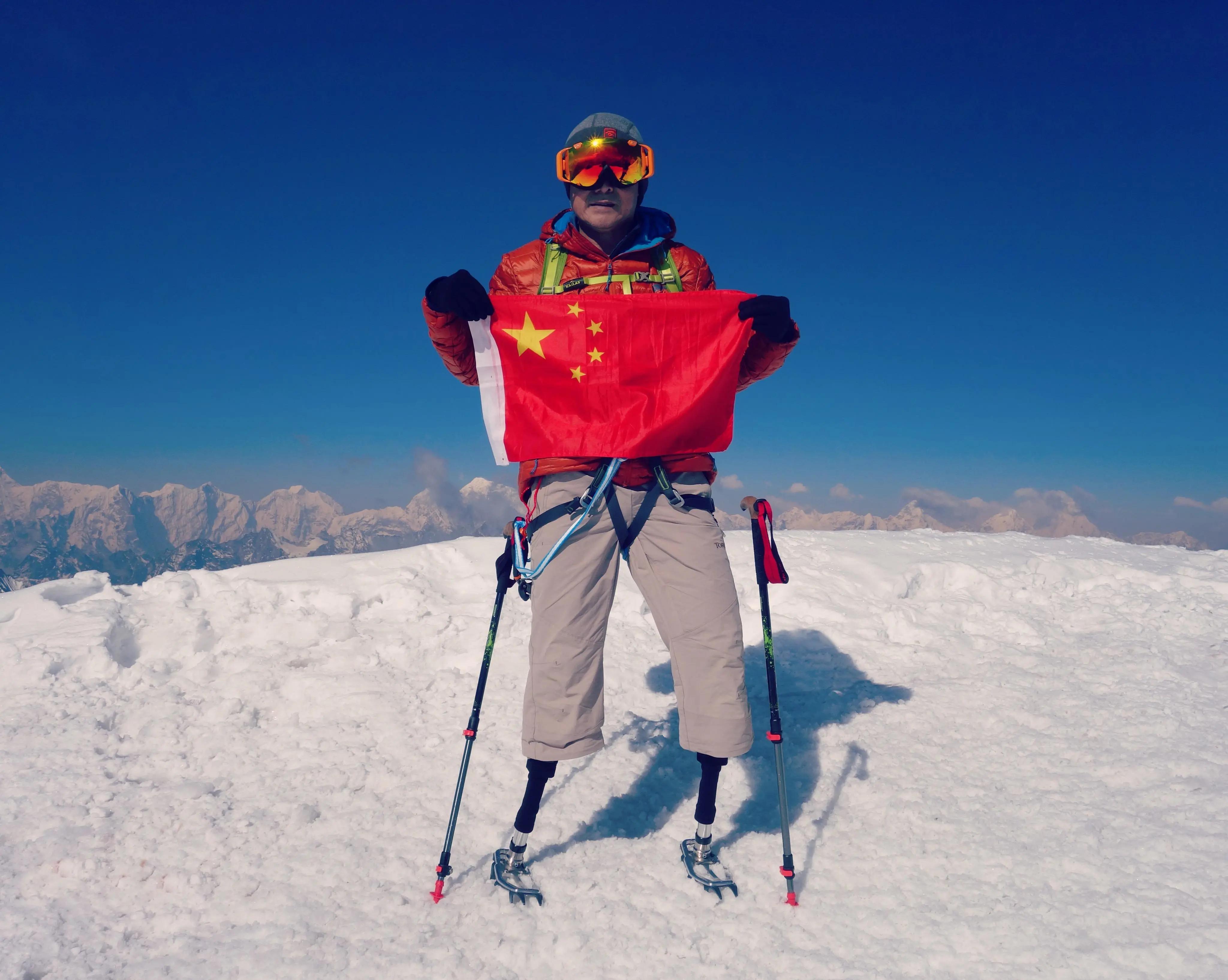 如果登顶珠穆朗玛峰有什么奖励,假如登顶