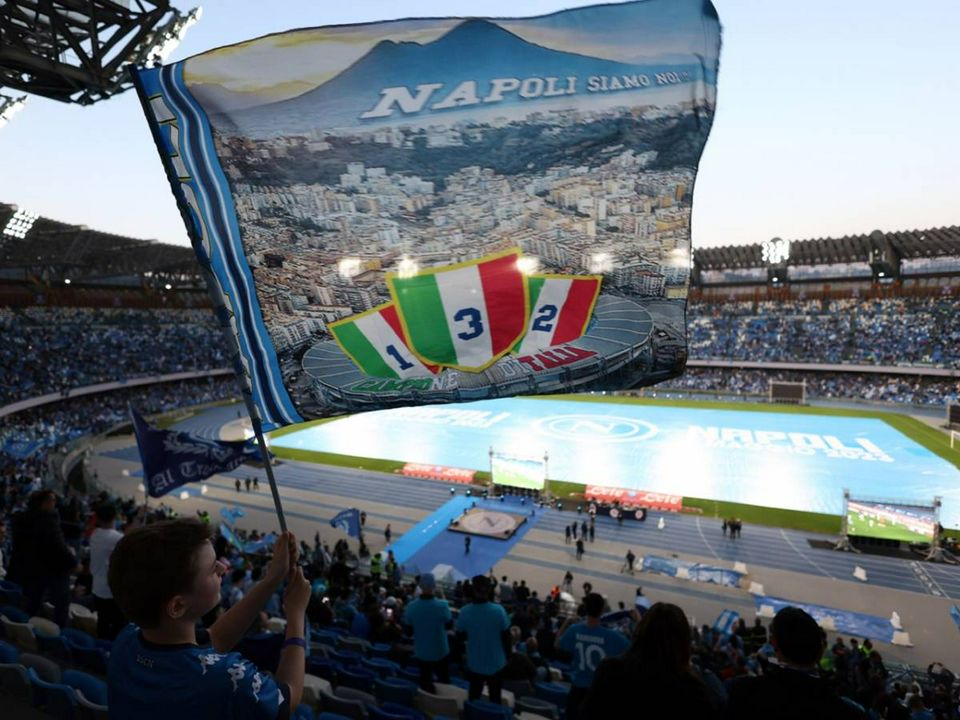 那不勒斯称霸：低成本大成功复兴的商业故事