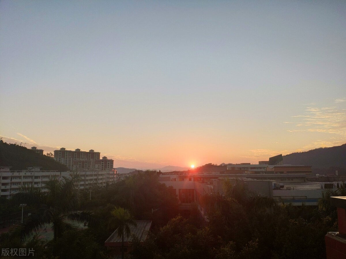 广东理工学院成人高考报名点,广东理工学院成人大专校招