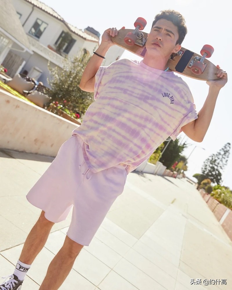 高颜值男模维密,维密秀腹肌男模