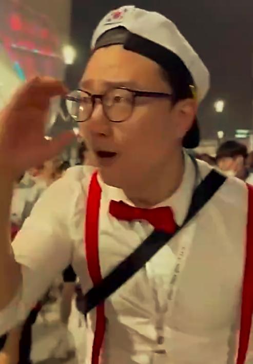 c罗在02年在韩国经历了什么,c罗韩国身份证