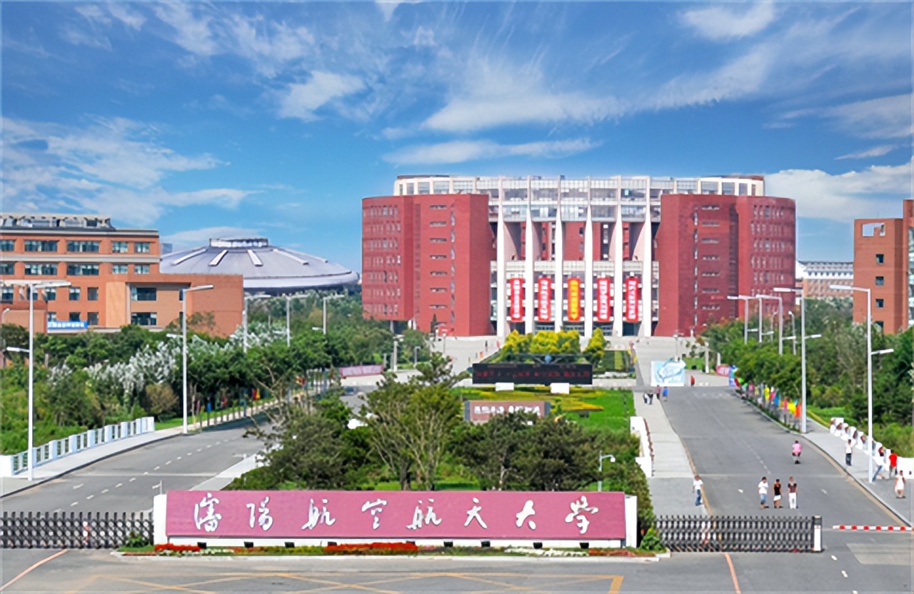 亿万富豪*明徐**：病死狱中8年后，明星妻子田海蓉和女儿过得怎样？