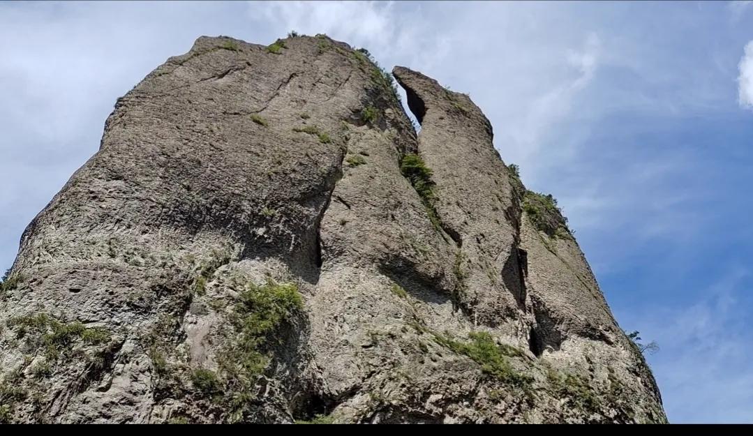 温州雁荡山一日游必去景点灵岩,温州雁荡山一日游