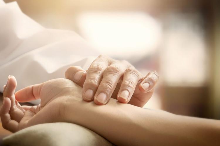 24岁女孩检出两个阴道，还有双子宫？医生直言，详细告诉你怎么办